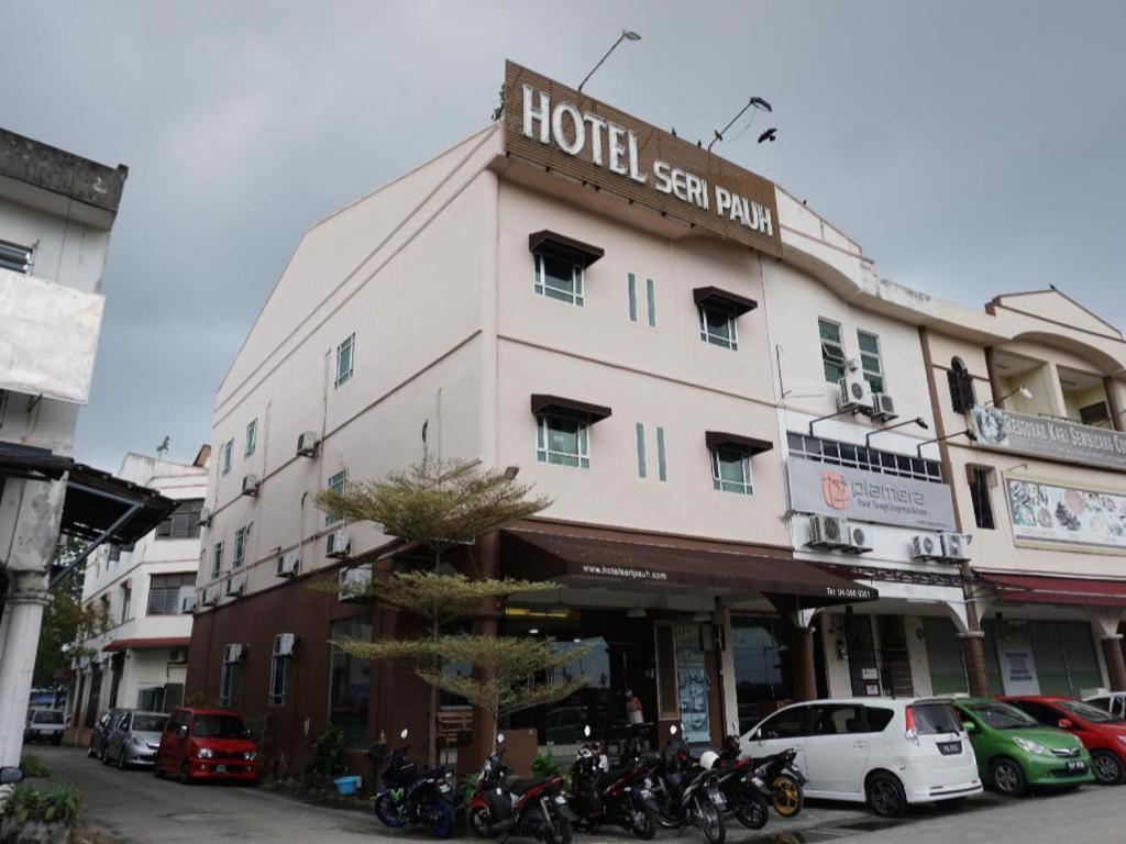 Seri Pauh Hotel