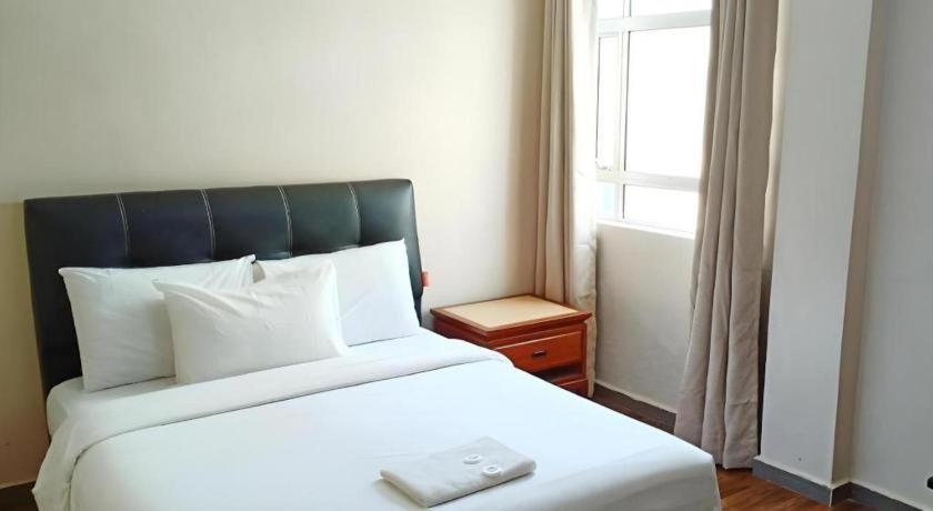 Seri Pauh Hotel 2*
